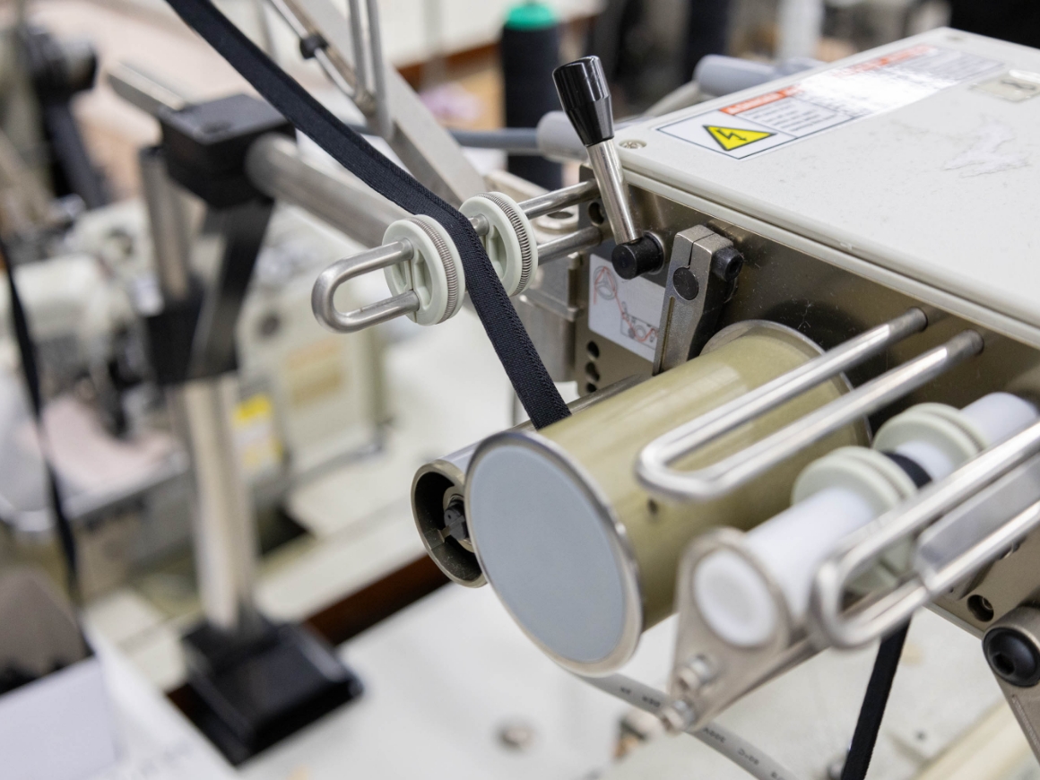 多種多様な機材で高品質な製品を