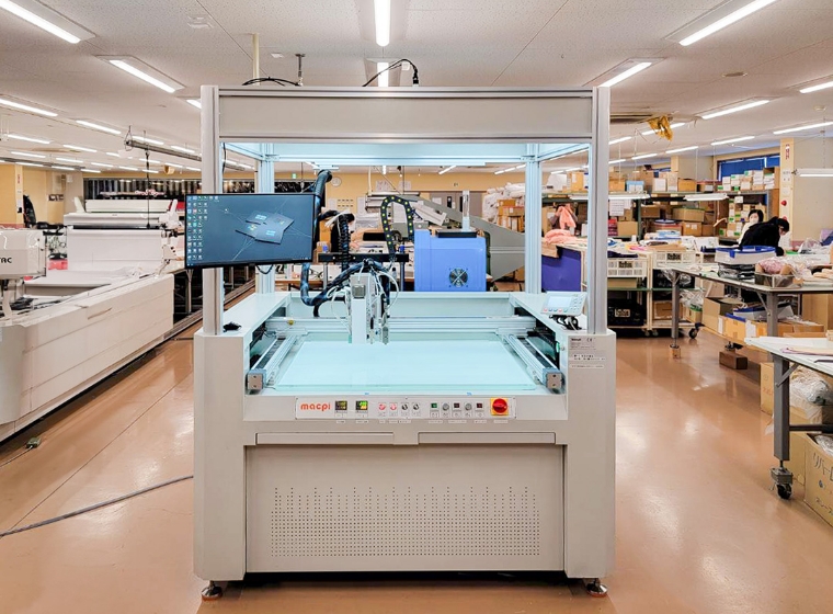 マクピーPUR自動塗布機